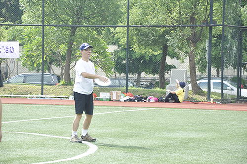 黎總也加入活動當(dāng)中...